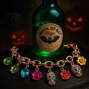 💀 Betsey Johnson Sugar Skull Charm Bracelet Halloween Día de los Muertos Jewelr